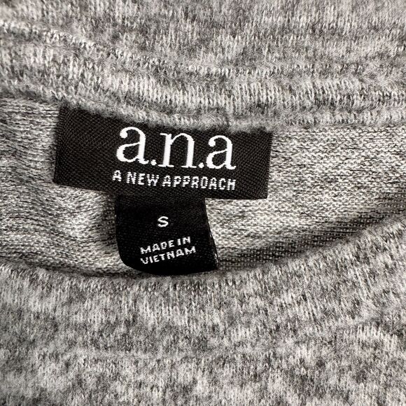 a.n.a A New Approach Heather Gray Bell Sleeve Dress Size Small Sweater Soft Line - Picture 5 of 12